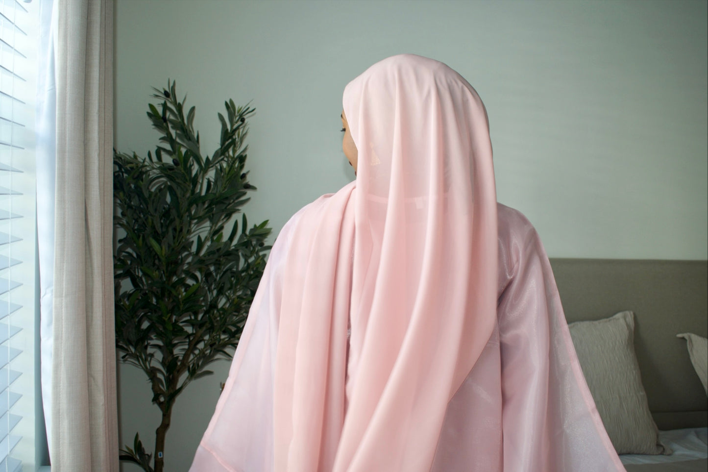 Aira Split Abaya Set — Blush Pink