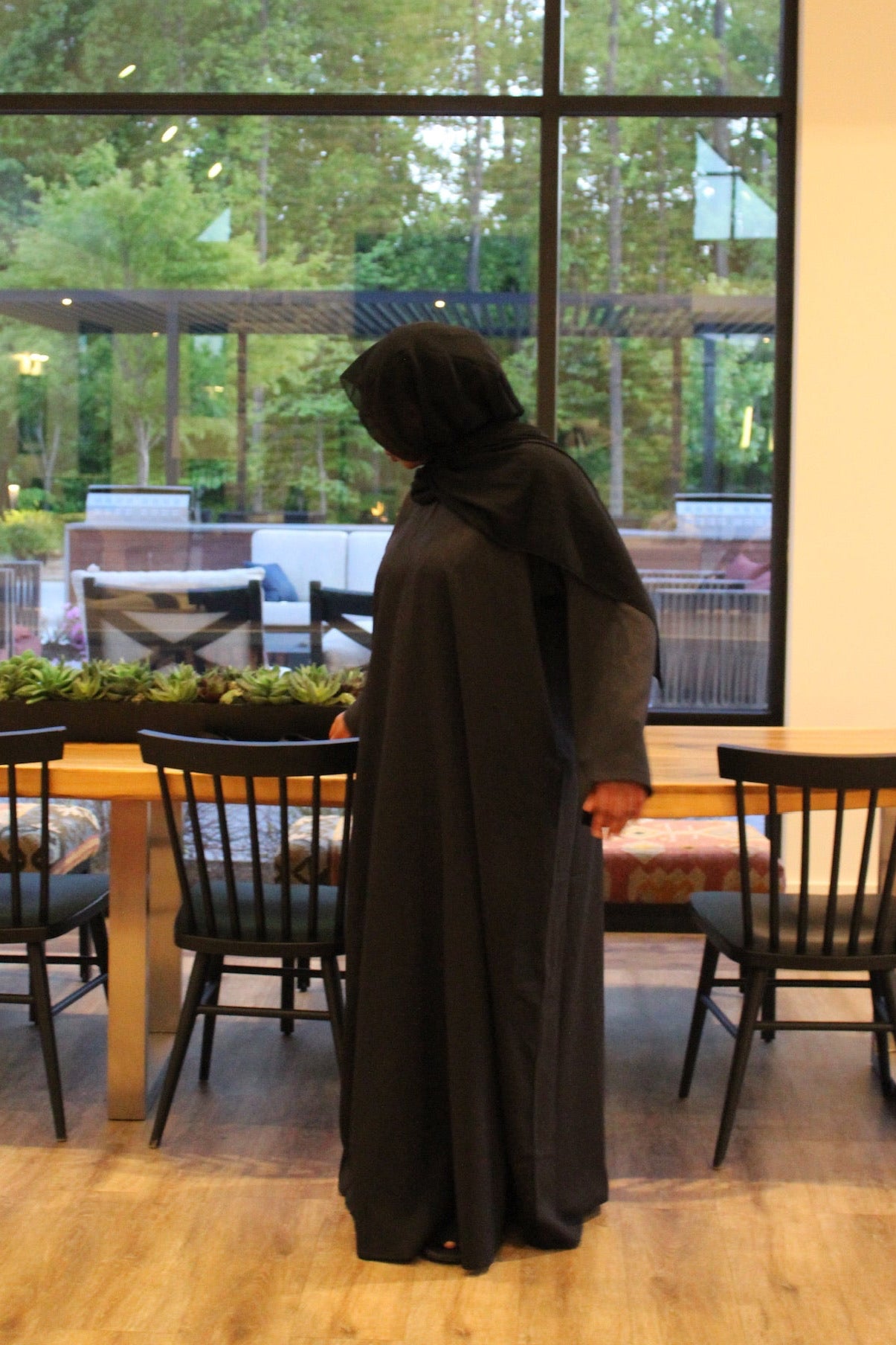 Lina Linen Abaya