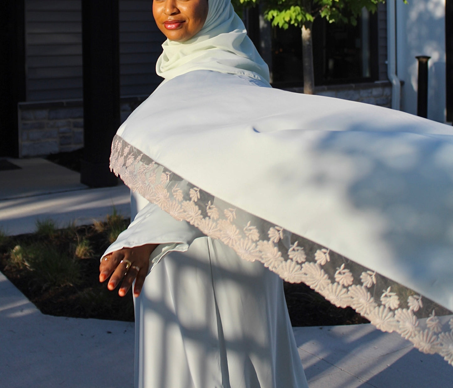 The Liyana Abaya (Mint Green)